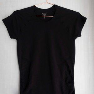 ATHLETA Black Ruched Stretch Athletic Tee